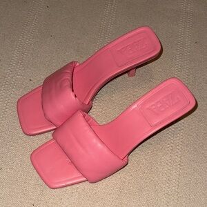 Zara Women's Pink kitten heels